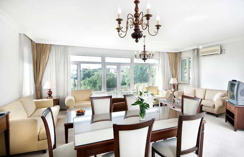 Best Inn Hotel İzmir